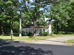 118 College Hwy, Southampton, MA 01073