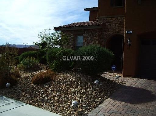 2nd image of 9637 Stinger Ct