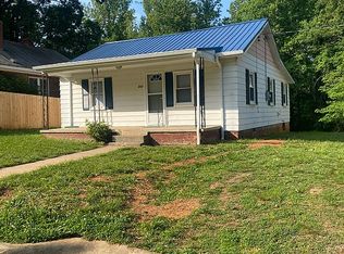 512 Knowl St, Martinsville, VA 24112