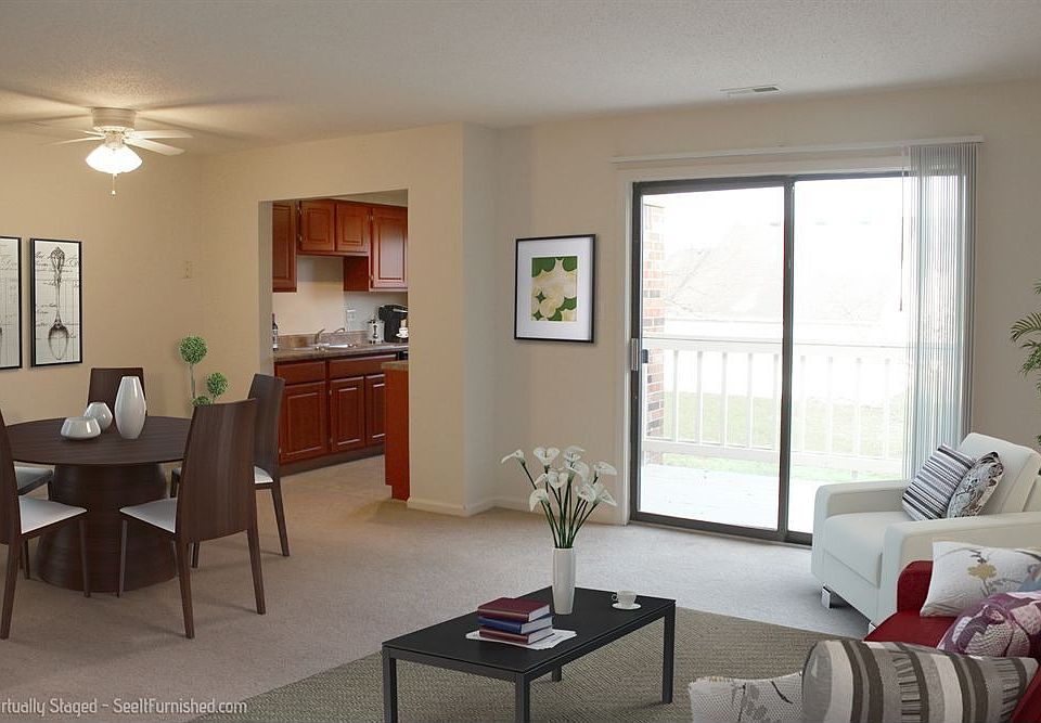 1st image of 632 Nelson Cir