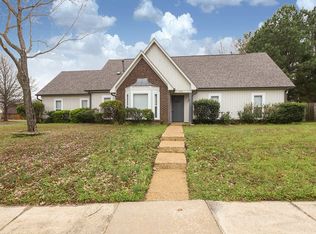7275 Kingsland Dr, Memphis, TN 38125