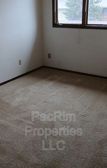 10260 Jamestown Dr #27-A — Photo 2
