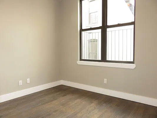 Rented by Rennit Inc. | media 35