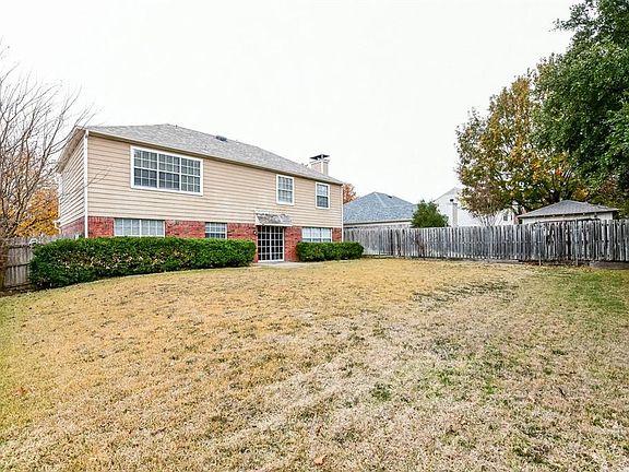 2nd image of 107 Sipes Ct