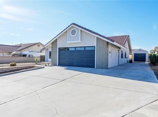 13383 Buena Vista Dr, Hesperia, CA 92344