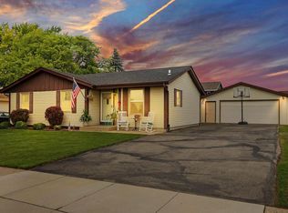 5516 67th St, Kenosha, WI 53142