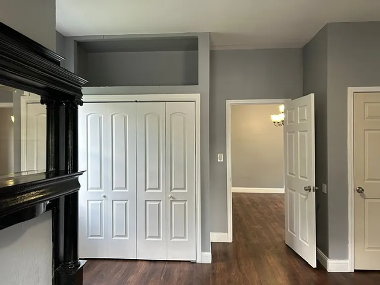 925 Xenia Ave — Photo 68
