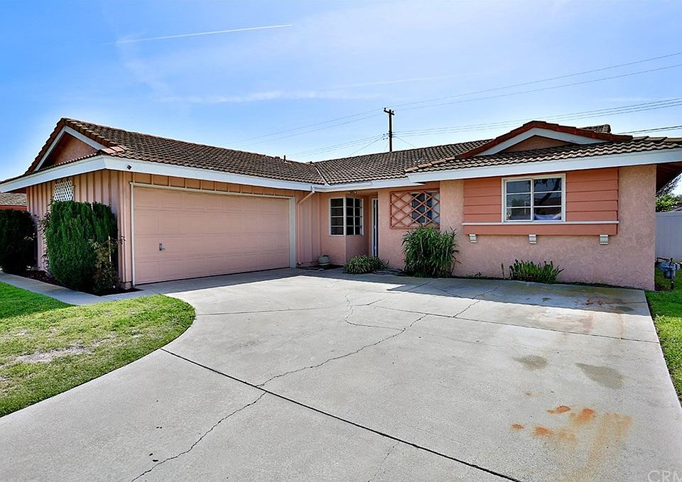1st image of 6582 Acacia Ave