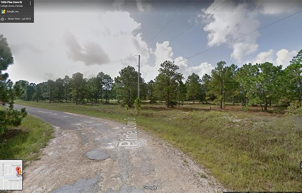 2nd image of 1026 Pine Cove Dr