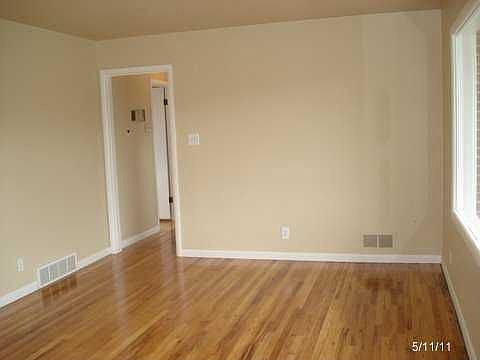 3rd image of 5870 S Utahna Dr