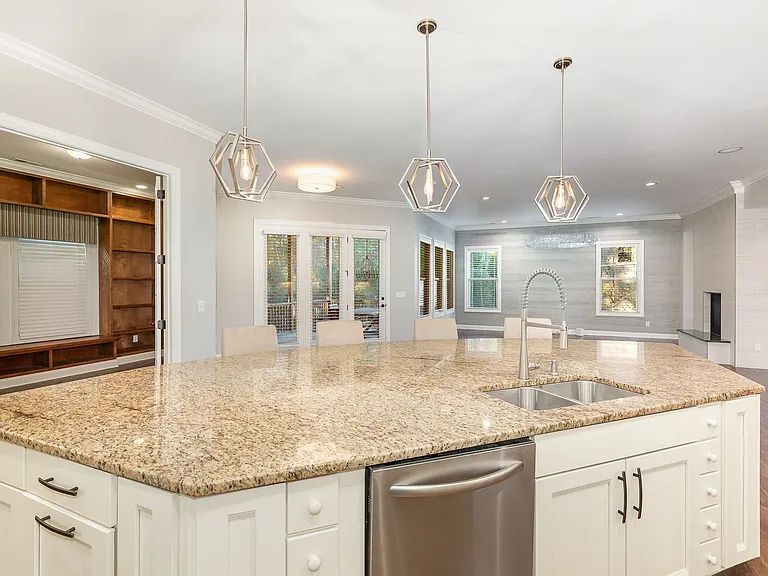 2405 Trenton Park Ln — Photo 19