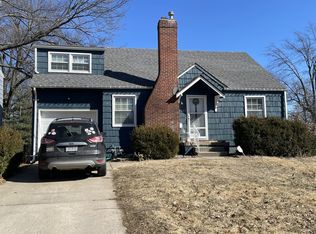7647 Walnut St, Kansas City, MO 64114