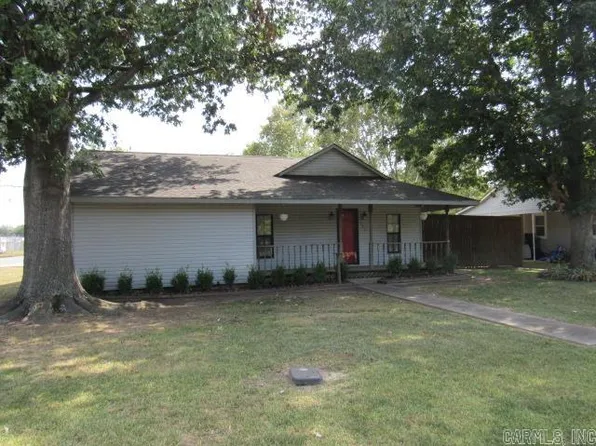 515 E 2nd St, Carlisle, AR 72024