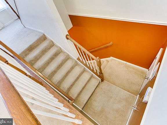 Entry way