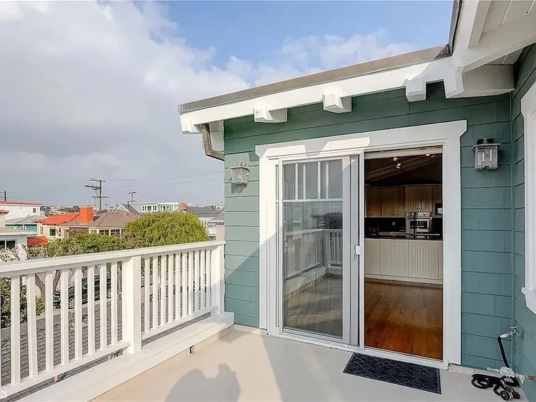 316 Highland Ave — Photo 23