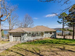 18838 Coppermine Rd, Rogers, AR 72756