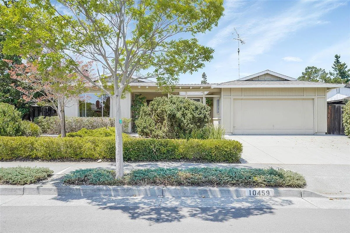 10459 Bonny Dr photo 1
