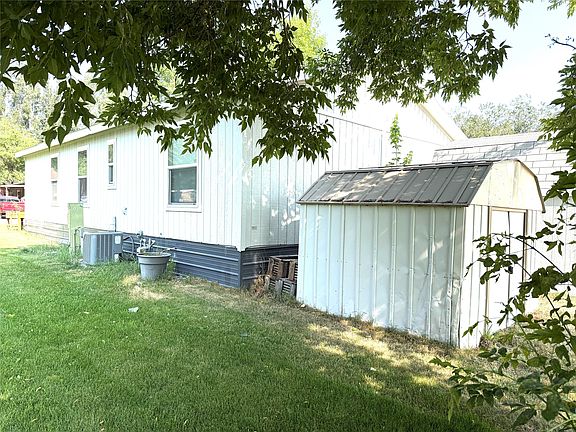 5th image of 12737 Genoa Ln