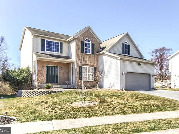 2nd image of 612 Copper Cir