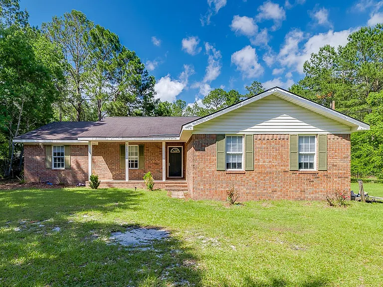 4903 McCall Rd — Photo 1
