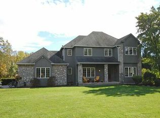 5 Krislynn Dr #PVT, Pittsford, NY 14534