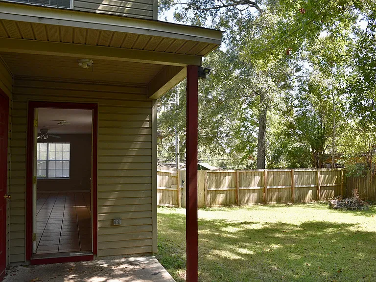 804 N Woodward Ave — Photo 26