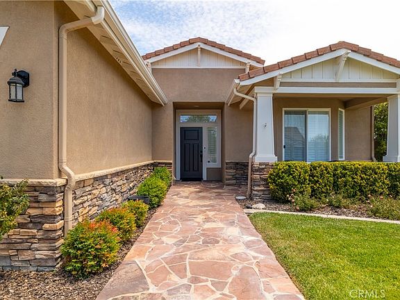 3rd image of 39396 Beringer Dr