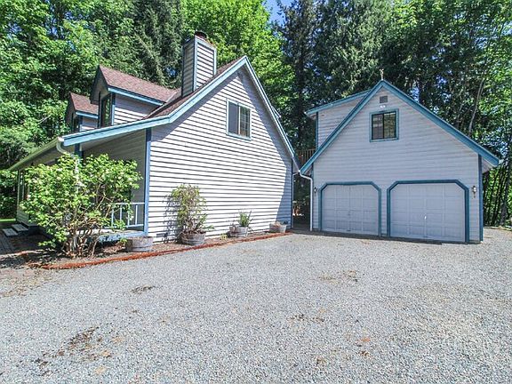 3rd image of 20912 W Richmond Rd