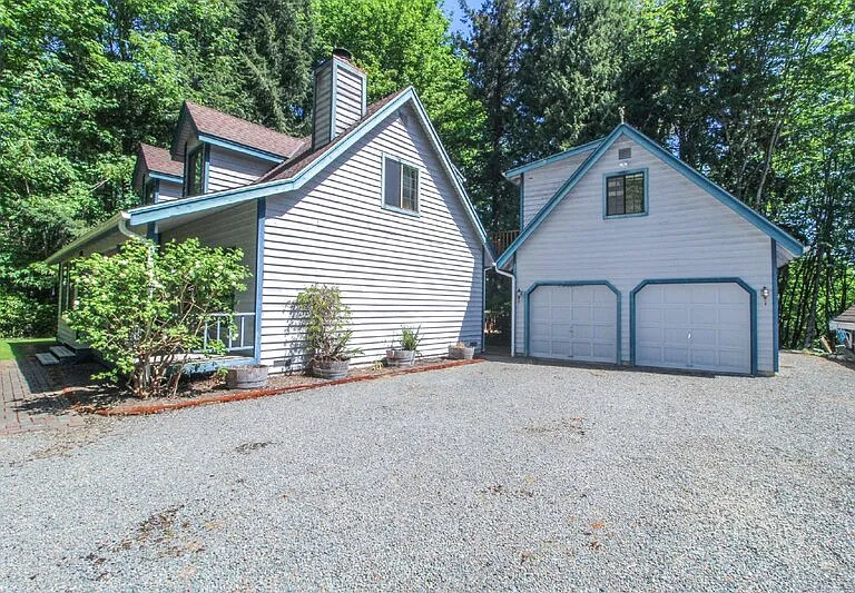 20912 W Richmond Rd — Photo 3
