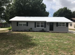 210 Sparrow Ave, Sebring, FL 33870
