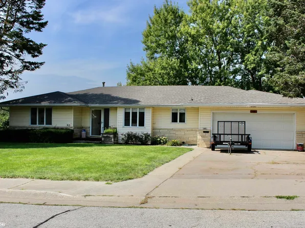 1801 Bryn Mawr Cir, Atlantic, IA 50022
