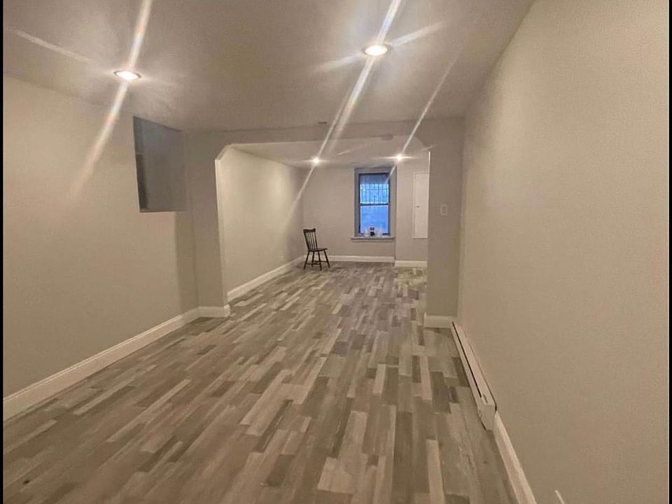 1st image of 8 Sedgwick Ave #2