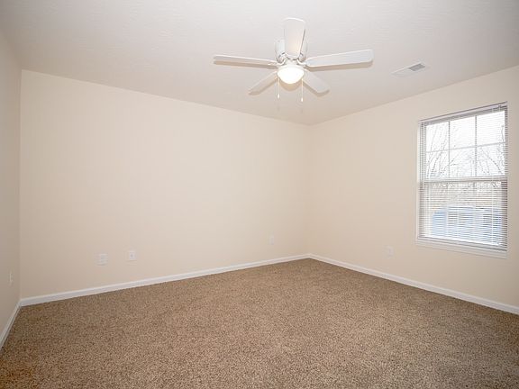 5th image of 122 Bane Pl APT 6