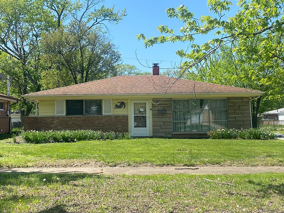 1st image of 17952 Oakwood Ave
