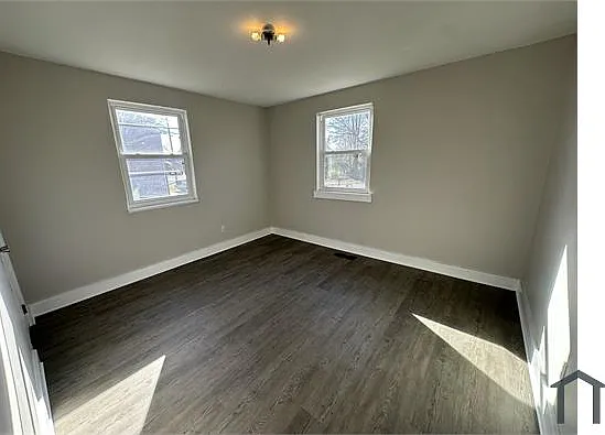 3 bed, 1064 sqft, $1,200 — Photo 2