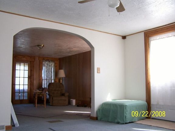 Dining room toward Living rm