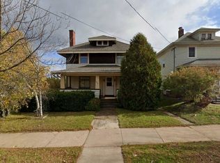 824 N Front St, Marquette, MI 49855