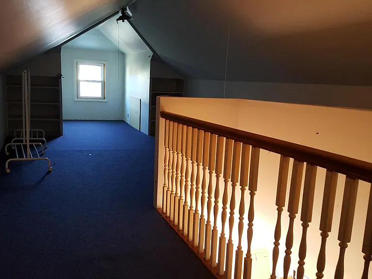 74 Spruce St #ROOM — Photo 6