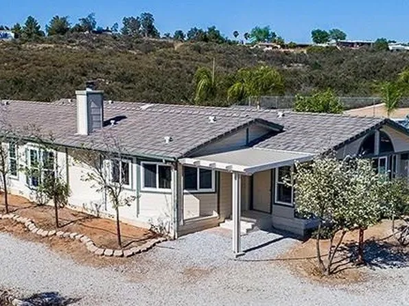 33688 The Farm Rd, Wildomar, CA 92595
