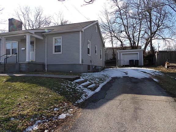 3rd image of 112 Lee Ct