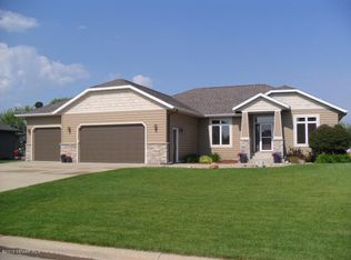 1200 28th St SW, Austin, MN 55912