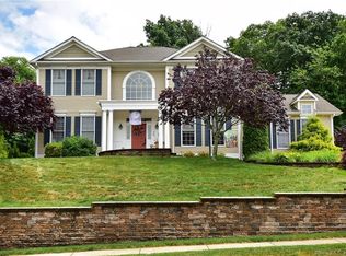 30 Chelsea Ct, Middletown, CT 06457