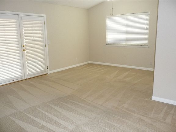 3rd image of 1442 Calle Redonda Ln
