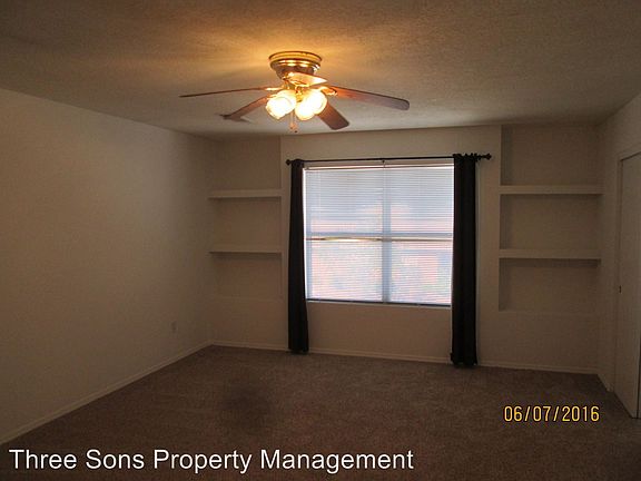 5th image of 10236 Shawna St NW