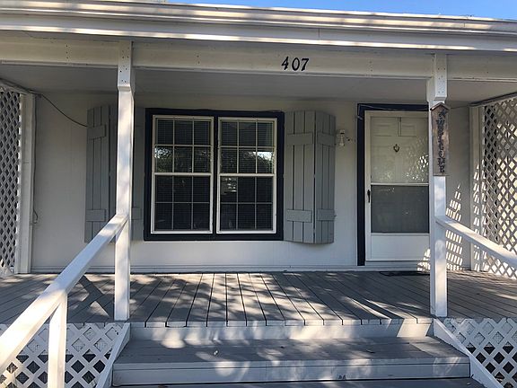 3rd image of 407 Palmetto Ave