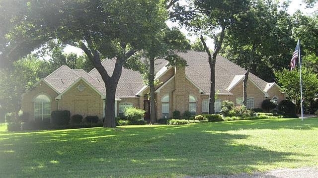 1st image of 705 Ovilla Oaks Dr