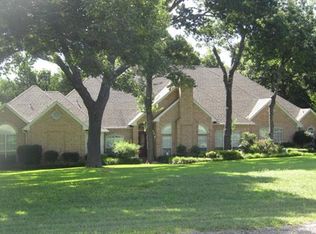 705 Ovilla Oaks Dr, Ovilla, TX 75154