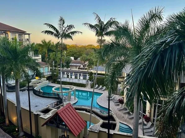 2625 NE 14th Avenue #303, Wilton Manors, FL 33334