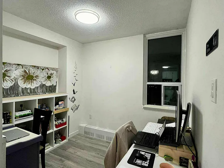 15 Torrance Rd #809 — Photo 2