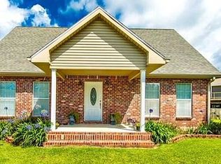 1462 Doctor Beatrous Rd, Theriot, LA 70397